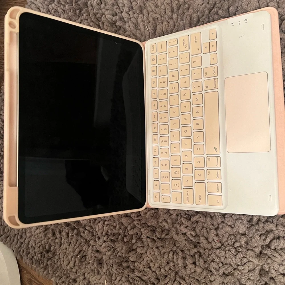 iPad Pro 11 (4th Gen) Apple Silver Tablet Modern Design